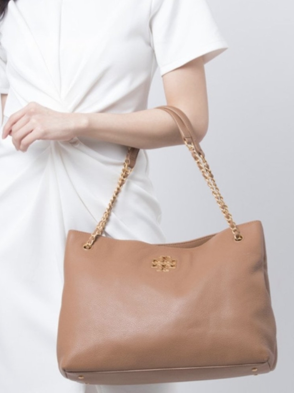 Tory Burch Britten Triple Compartment Tote in Bark Women's Shoulder Bag - Picture 7 of 8